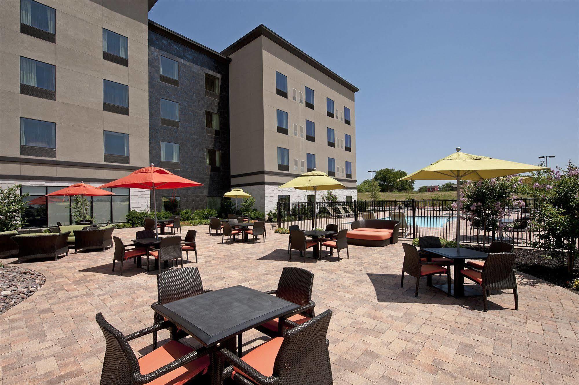 Hilton Garden Inn Ft Worth Alliance Airport Roanoke Zewnętrze zdjęcie